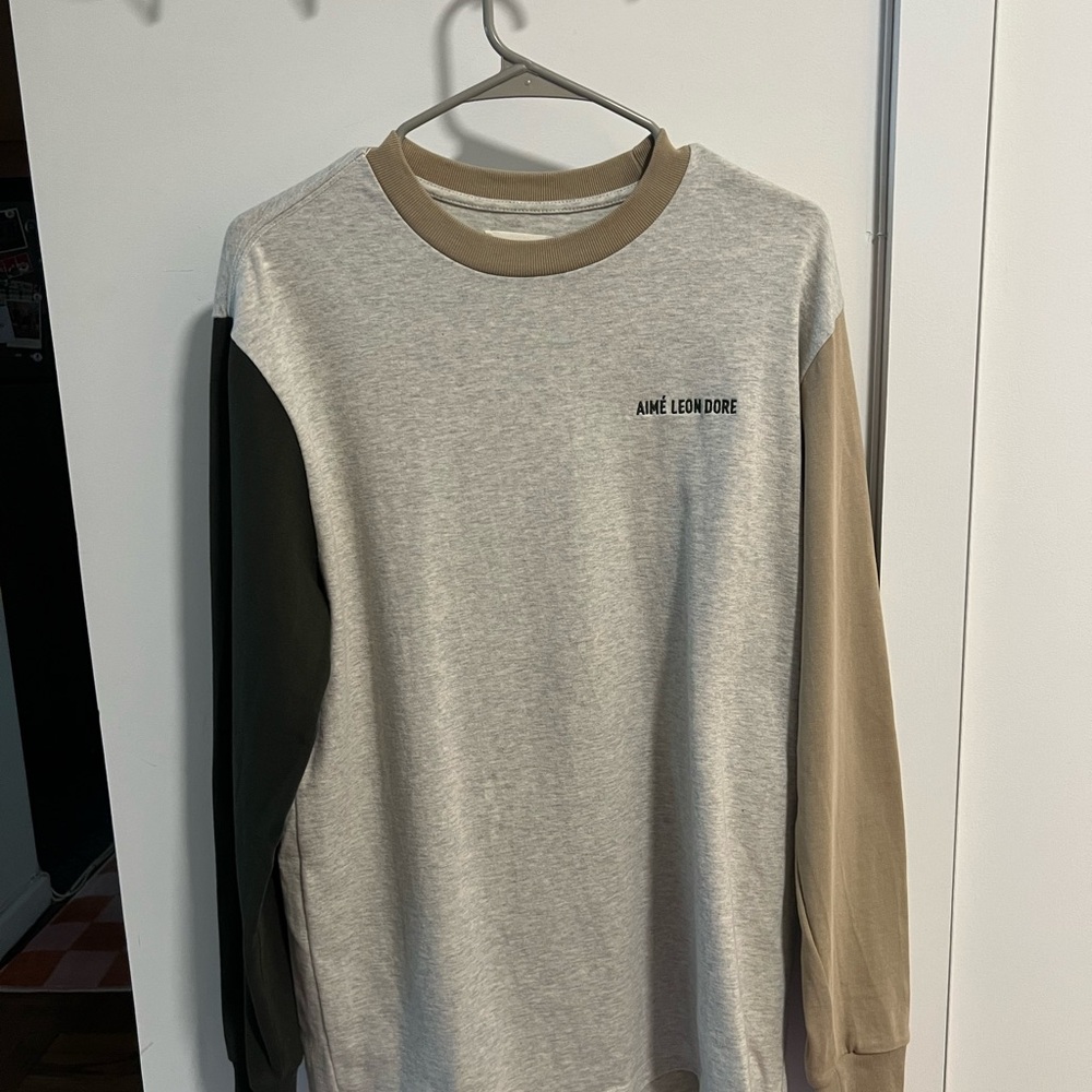 Aime Leon Dore Men's Gray and Tan Sweater